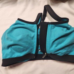 Victoria's Secret Sports Bra (VSX) (36C)